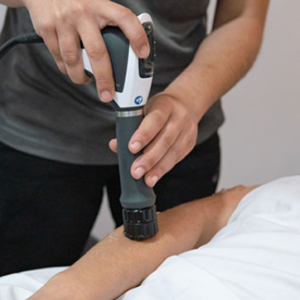 Terapia de ondas de choque para recuperación de lesiones deportivas